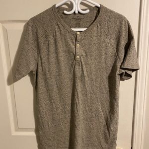 Size small grey Henley short sleeve shirt